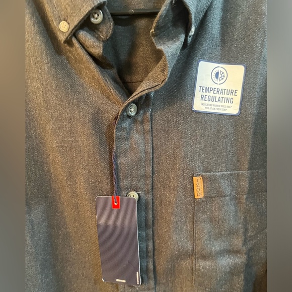 NWT Men’s Izod Temperature Regulating Thermal Shirt - Picture 3 of 5